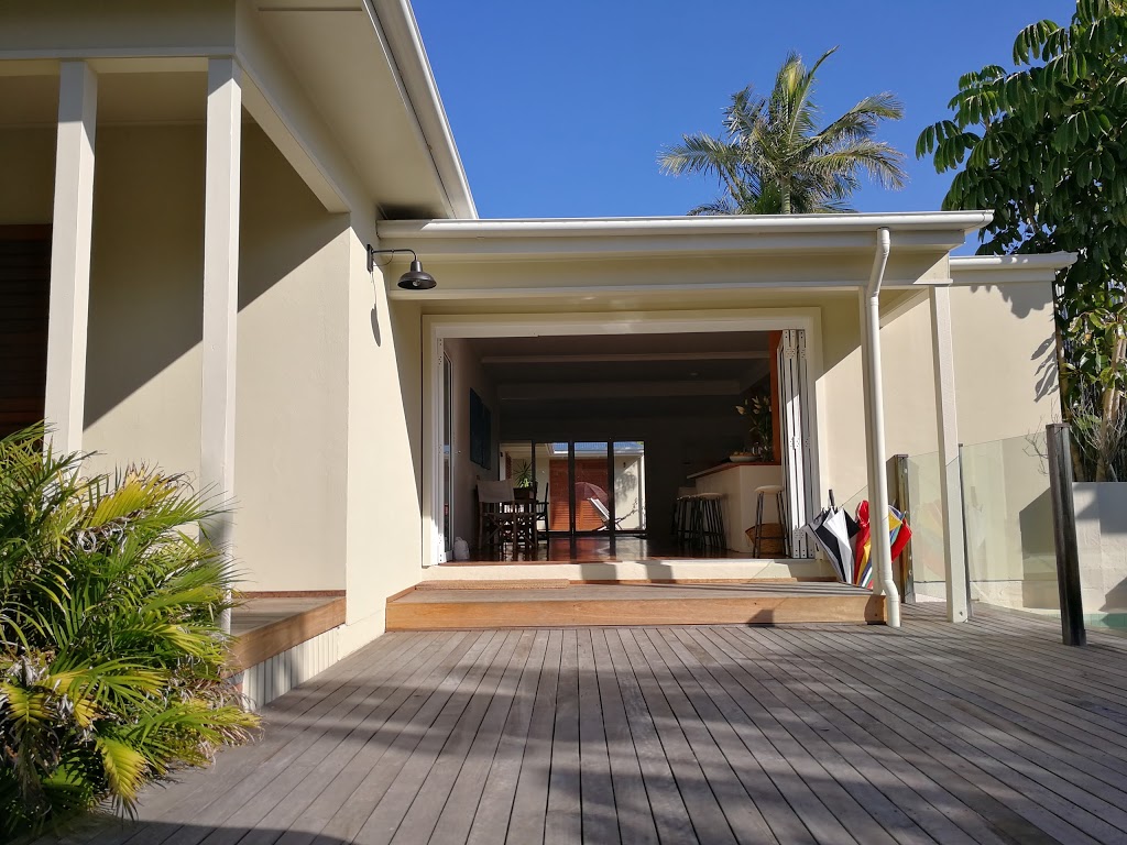 The Cape Beach House | lodging | 94 Lawson St, Byron Bay NSW 2481, Australia | 0266855836 OR +61 2 6685 5836