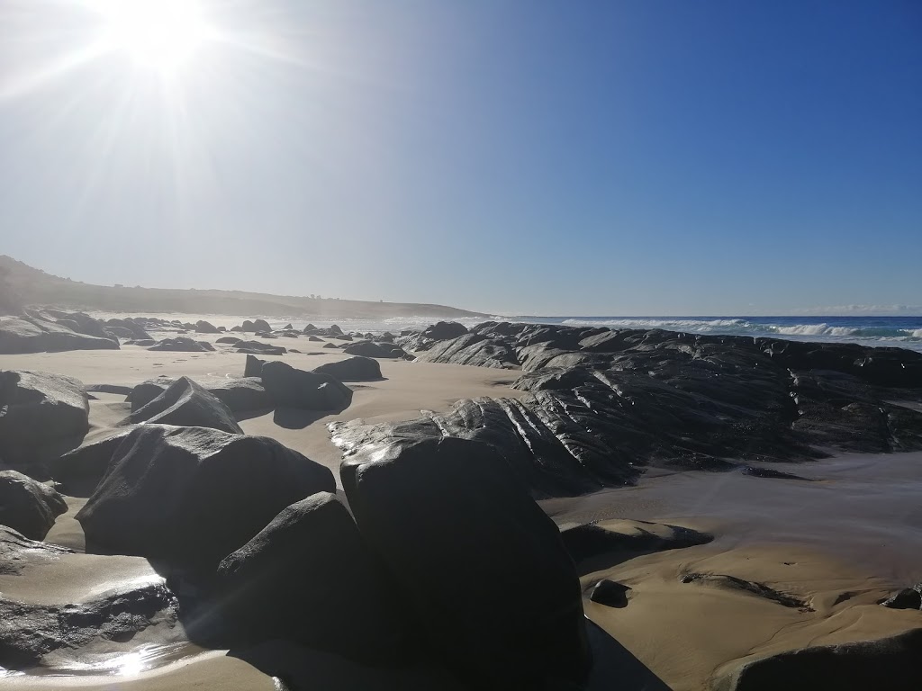 Lagoon Beach Campground | Unnamed Road, Chain of Lagoons TAS 7215, Australia