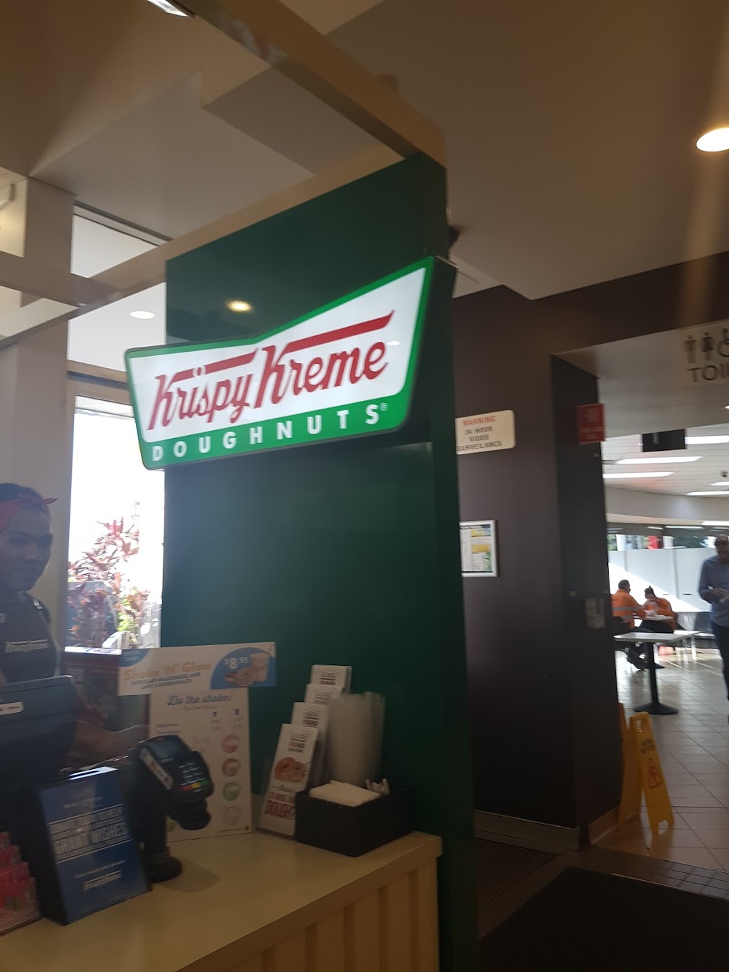 Krispy Kreme | bakery | Shell Travel Centre, Nudgee Rd, Nudgee QLD 4014, Australia | 0731803655 OR +61 7 3180 3655