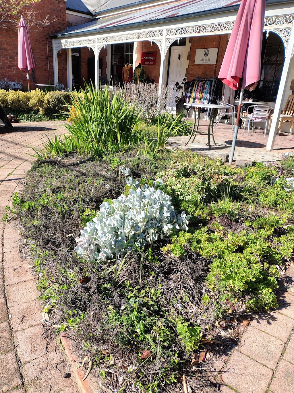 Ida Jane Fashions | 15 Deniliquin St, Tocumwal NSW 2714, Australia | Phone: 0468 830 880