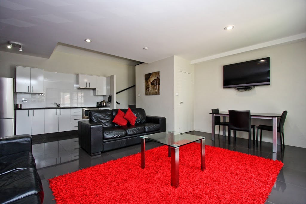 Jesmond Executive Villas | lodging | 189 Newcastle Rd, Jesmond NSW 2299, Australia | 0249555888 OR +61 2 4955 5888