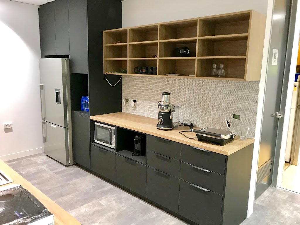 Kitchens Hills Area | 13 Glen Abbey St, Rouse Hill NSW 2155, Australia | Phone: 0425 342 624