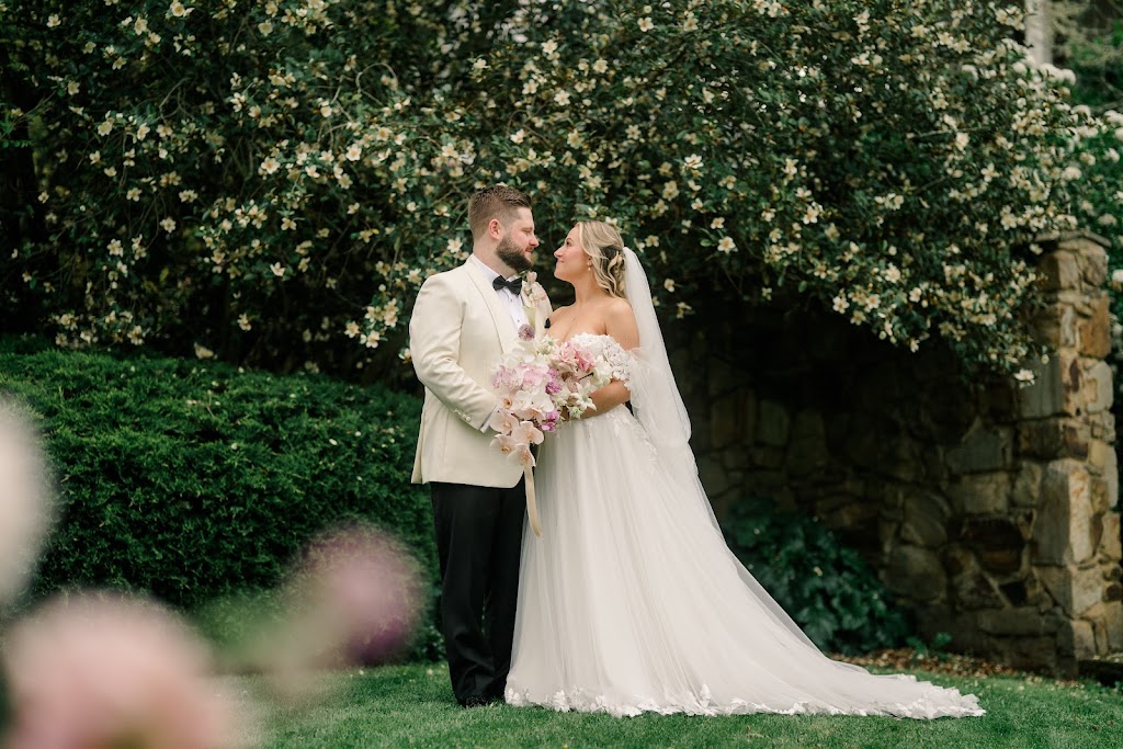 FLOWER PUFF GIRL | 18 Barton Rd, Doyalson NSW 2262, Australia | Phone: 0475 007 997