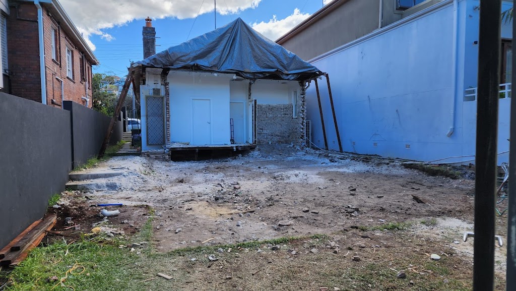 Trojan Demolition | 1 Isabel Ave, Vaucluse NSW 2030, Australia | Phone: 0424 060 890