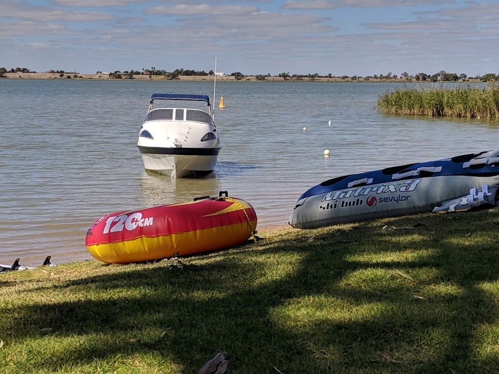 Pelican Waters Lake Charm | campground | Benjeroop-Lake Charm Rd & Boat Ramp Road, Lake Charm VIC 3581, Australia | 0354579318 OR +61 3 5457 9318