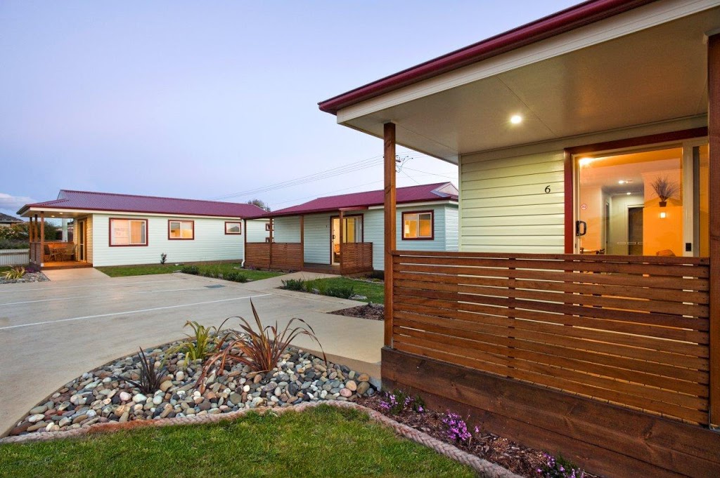 Leisure Ville Holiday Centre | campground | 145A Old Bass Hwy, Wynyard TAS 7325, Australia | 0364422291 OR +61 3 6442 2291
