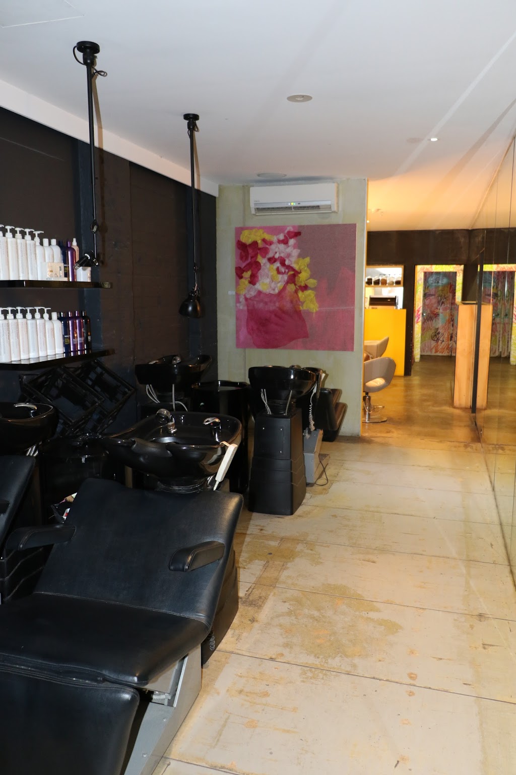 Alan Buki Hair | 412 Oxford St, Paddington NSW 2021, Australia | Phone: (02) 9361 3977