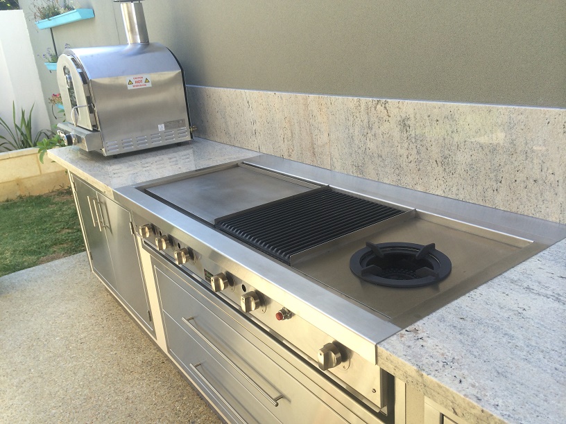 Outdoor Alfresco Kitchens Melbourne | 135 Bamfield Rd, Heidelberg Heights VIC 3081, Australia | Phone: (03) 9458 8018