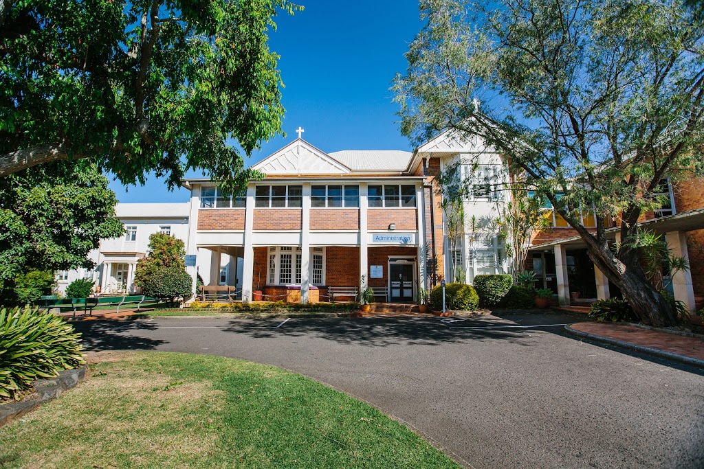 St Ursulas College Toowoomba | 38 Taylor St, Newtown QLD 4350, Australia | Phone: (07) 4632 7611