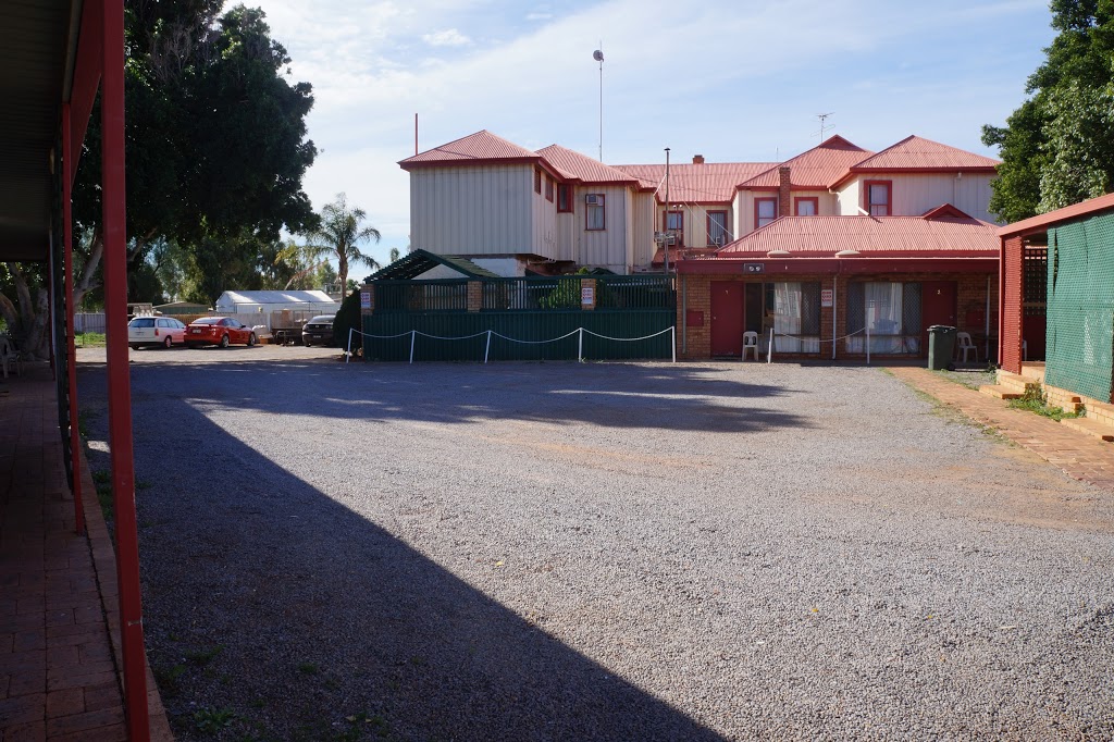 Railway Hotel Mullewa | lodging | 19 Gray St, Mullewa WA 6630, Australia | 0899611050 OR +61 8 9961 1050