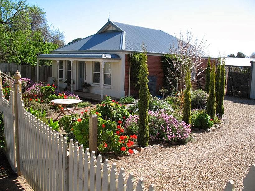 May Cottage | 1 Cheesman St, Normanville SA 5204, Australia | Phone: 0418 829 033