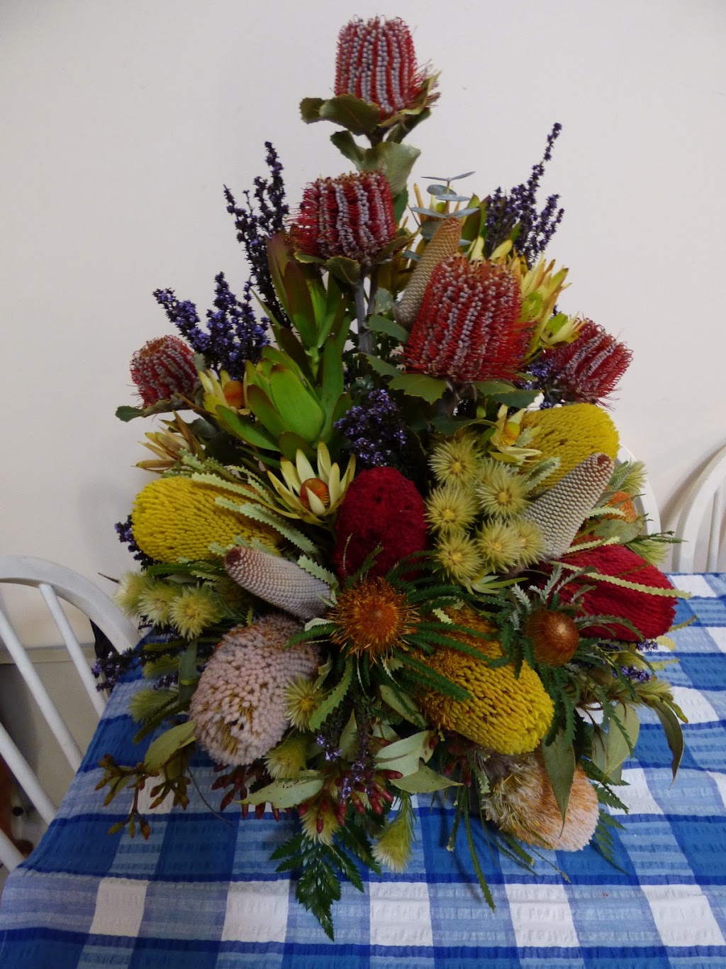 Evas Flowers | florist | 4/9 Farrall Rd, Midvale WA 6056, Australia | 0892502443 OR +61 8 9250 2443