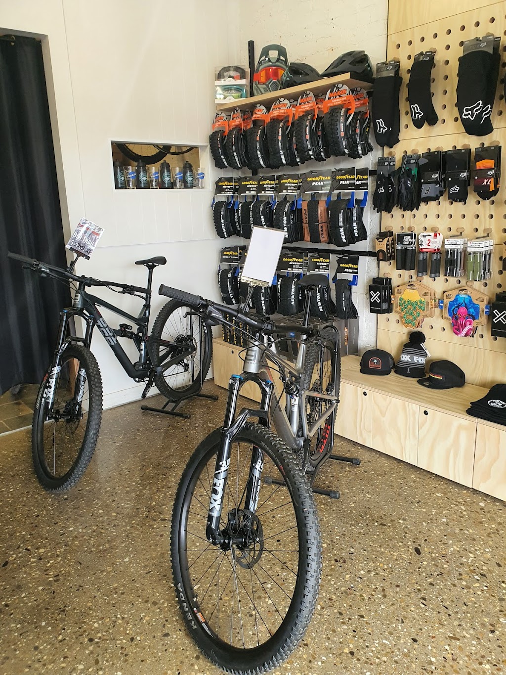 Pedal Power Garage Workshop | bicycle store | 1594 Snow Rd, Milawa VIC 3678, Australia | 0498808926 OR +61 498 808 926