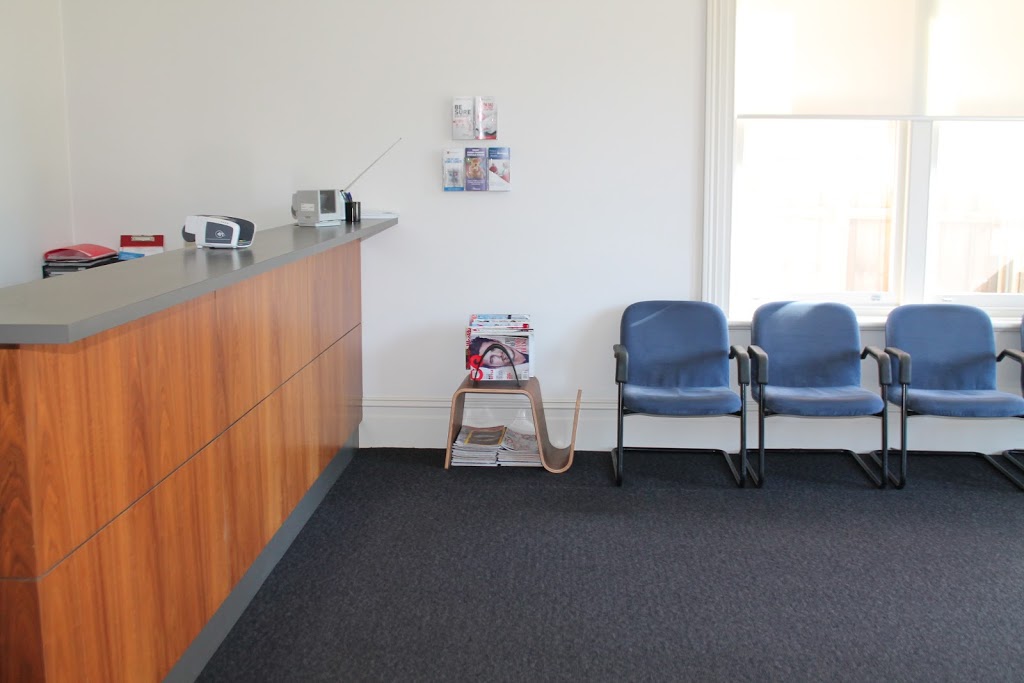 The Medical Clinic ,Dr Barry Teperman, Dr,Simon Cooper,Dr J Luxt | doctor | 585 Glenferrie Rd, Hawthorn VIC 3122, Australia | 0398181146 OR +61 3 9818 1146