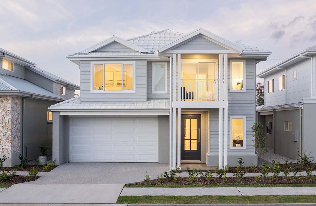 Montgomery Homes Display Home HomeWorld Oran Park | 22 Christie St, Oran Park NSW 2570, Australia | Phone: (02) 8883 5400