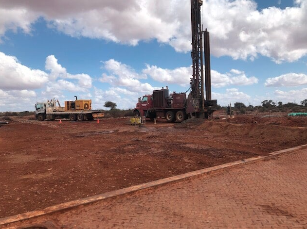 Fox Drilling & Construction | 3 Palamino Pl, Kelso QLD 4815, Australia | Phone: 0408 182 145