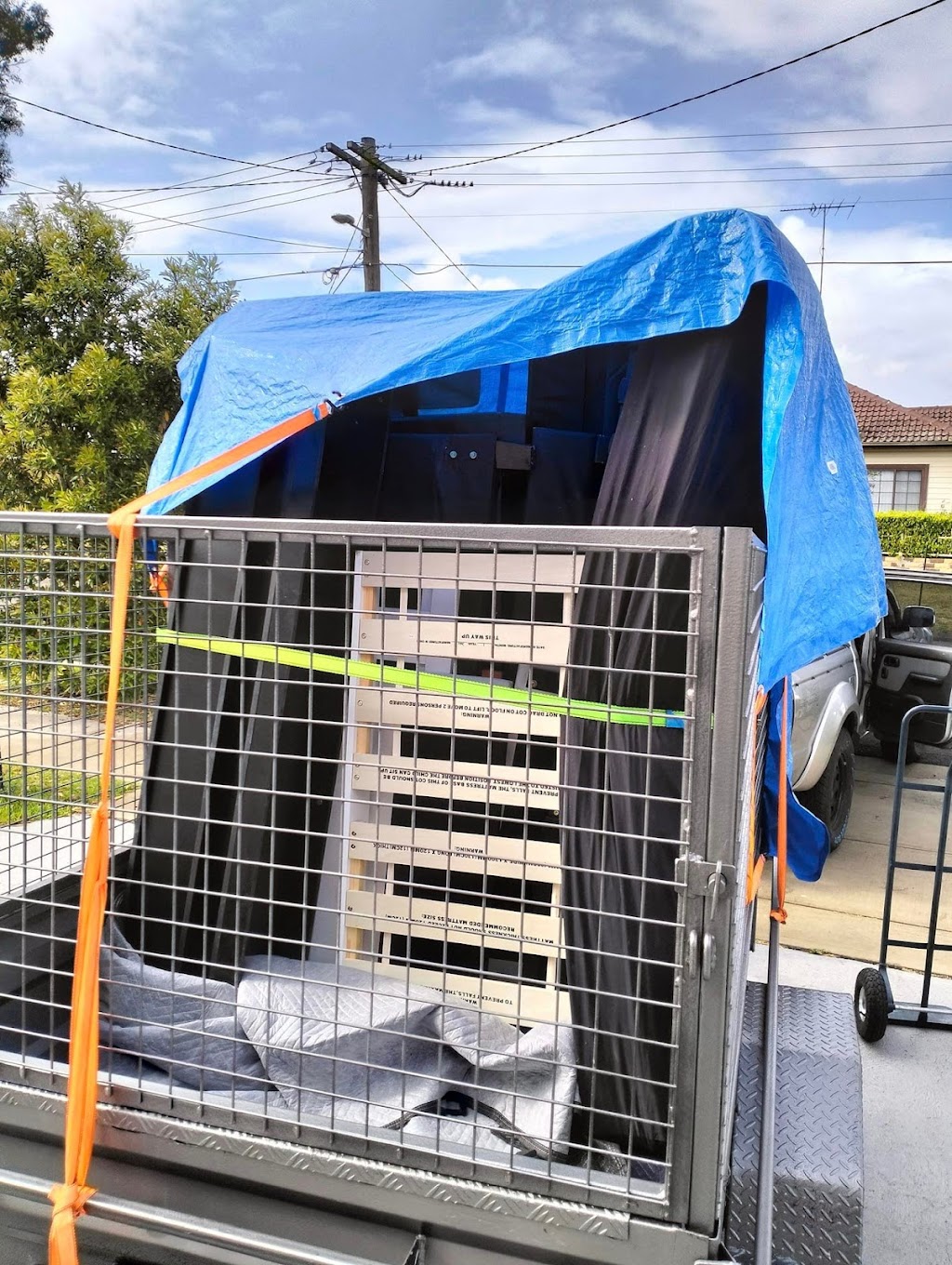 K & M Relocations & Cleaning | 104 Trobriand Cres, Glenfield NSW 2167, Australia | Phone: 0411 314 740