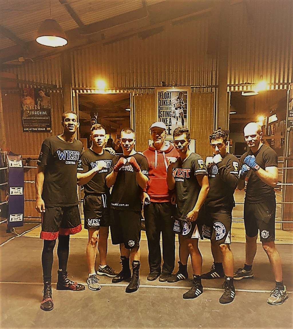 Boxing Club "TRACTOR" | gym | 87 Tapleys Hill Rd, Hendon SA 5014, Australia | 0413106367 OR +61 413 106 367
