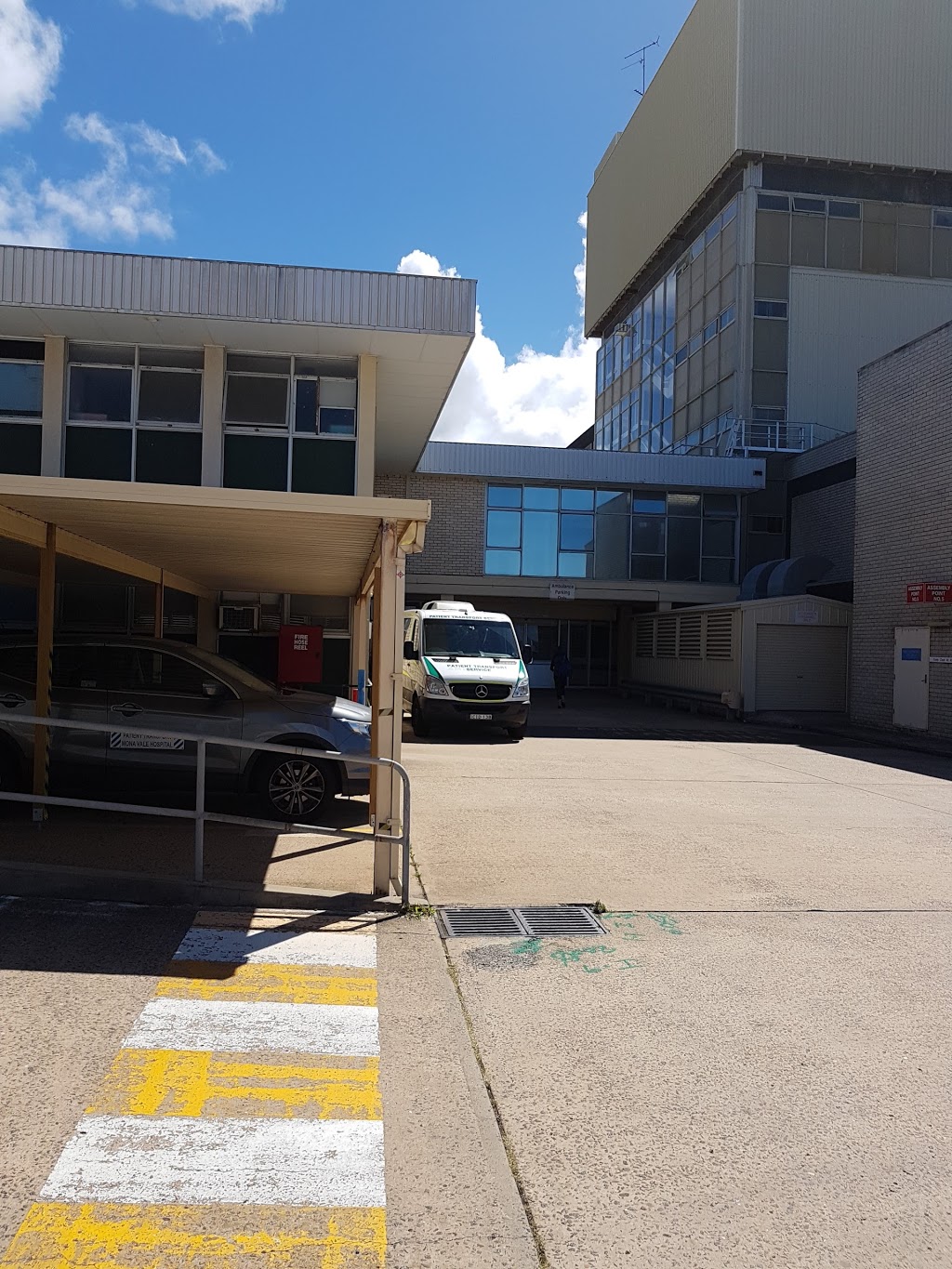 Urgent Care Centre @ Mona Vale Hospital | health | 18 Coronation St, Mona Vale NSW 2103, Australia | 0299980333 OR +61 2 9998 0333