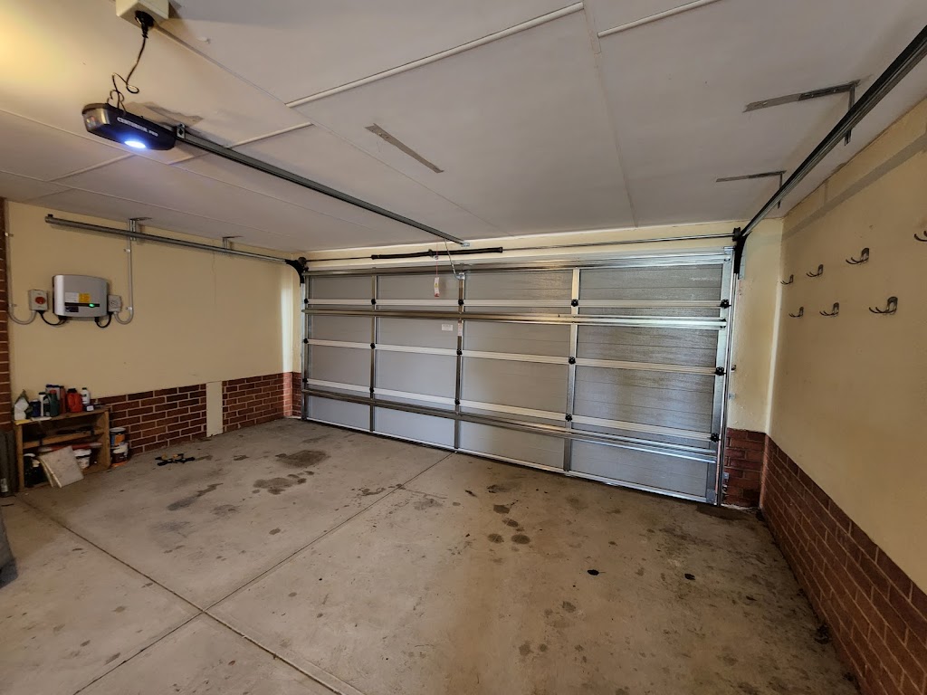 Bunbury Garage Doors |  | 16 Bradford Loop, Eaton WA 6232, Australia | 0428449059 OR +61 428 449 059