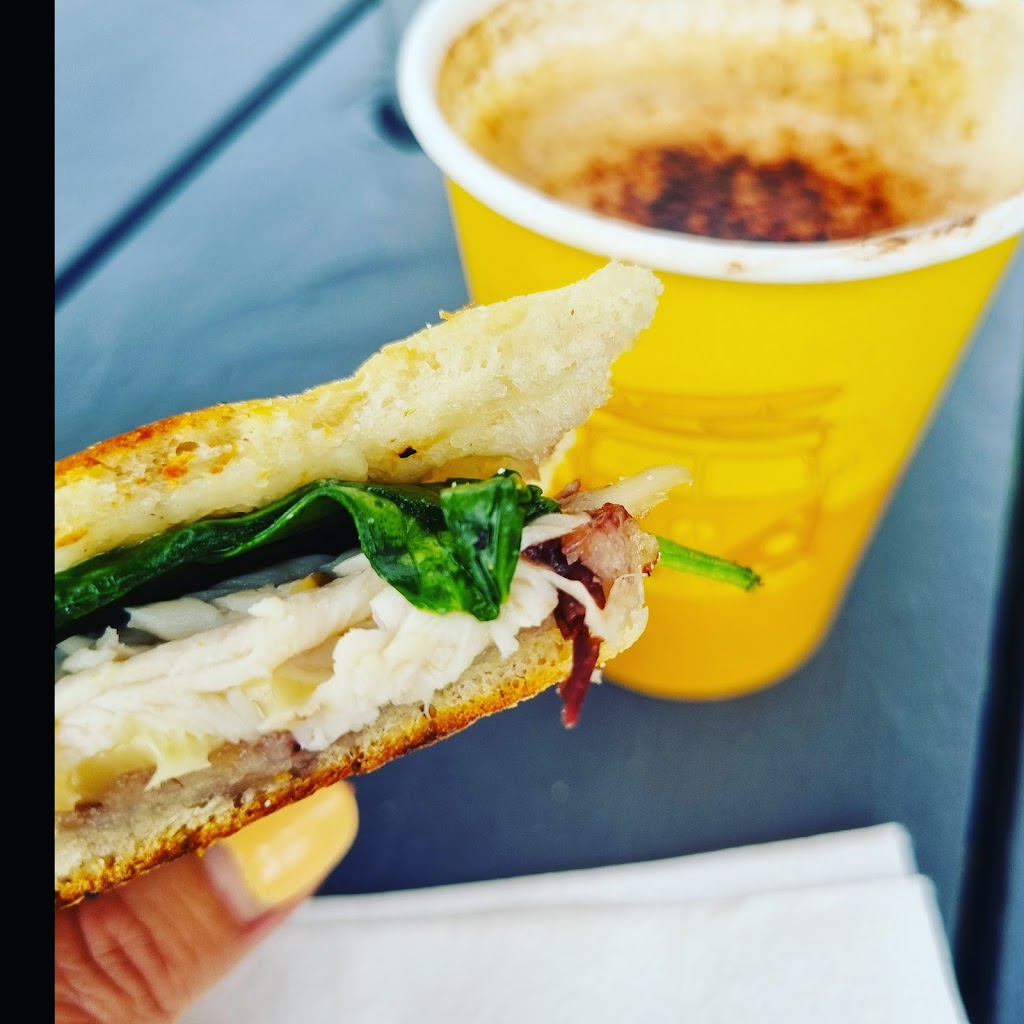 Retro Roast Coffee Van | Cordeaux Rd, Mount Kembla NSW 2526, Australia | Phone: 0413 283 610