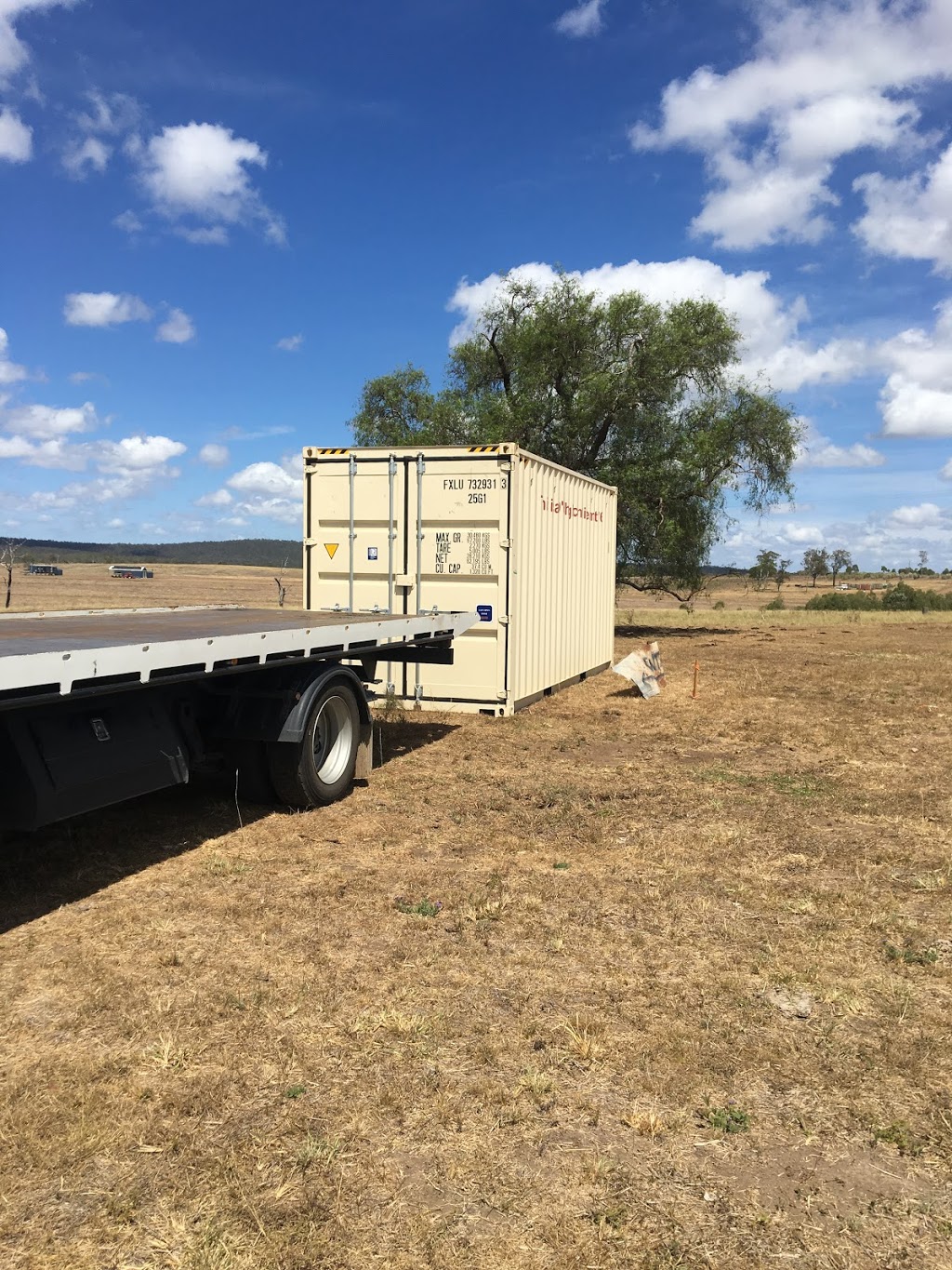 Jacobs Tilt Tray Towing | 877 Caboolture River Rd, Upper Caboolture QLD 4510, Australia | Phone: 0433 557 848