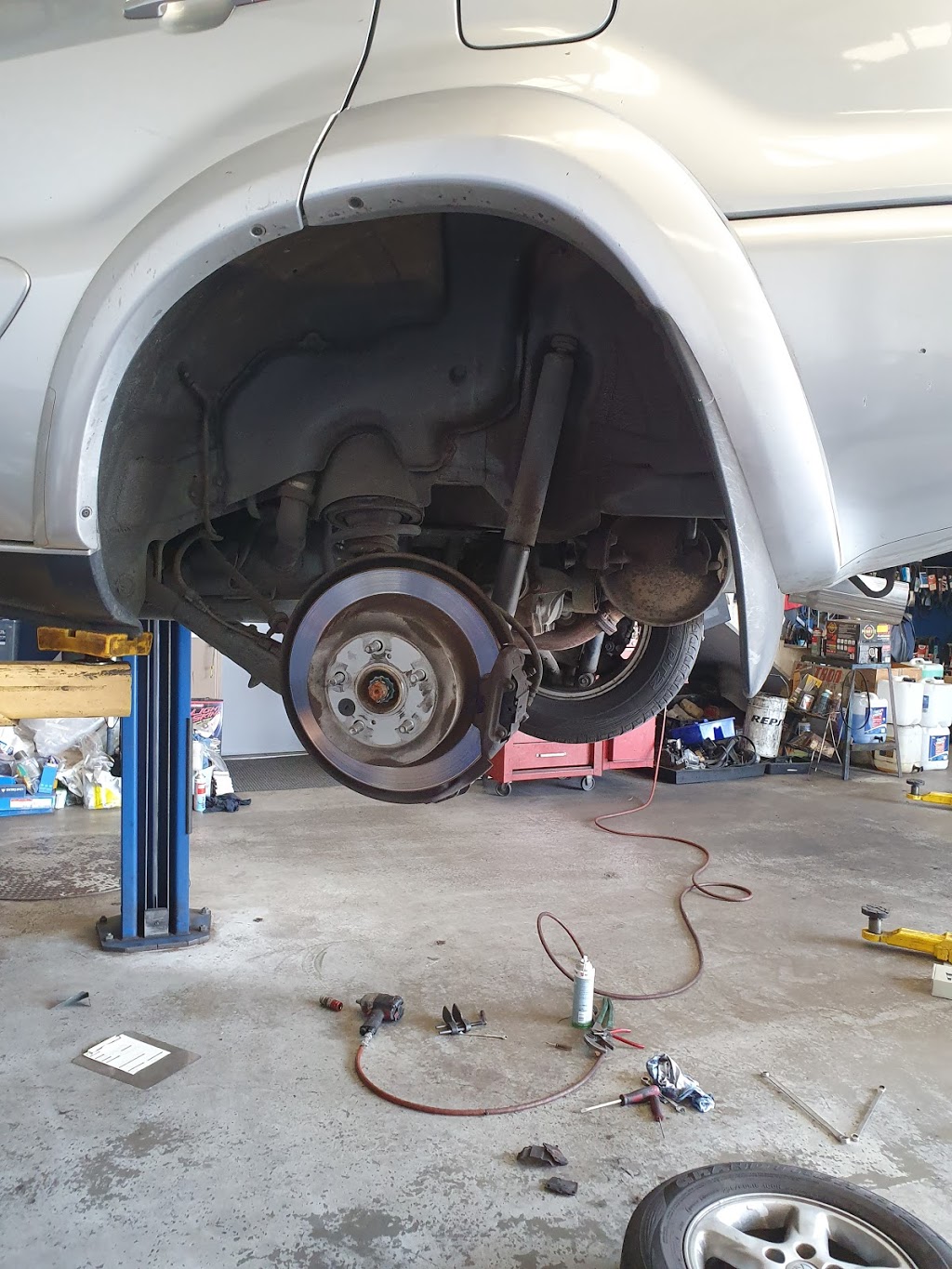 Lupica Motor Repairs Pty Ltd. | car repair | 44 Seton Rd, Moorebank NSW 2170, Australia | 0296011270 OR +61 2 9601 1270