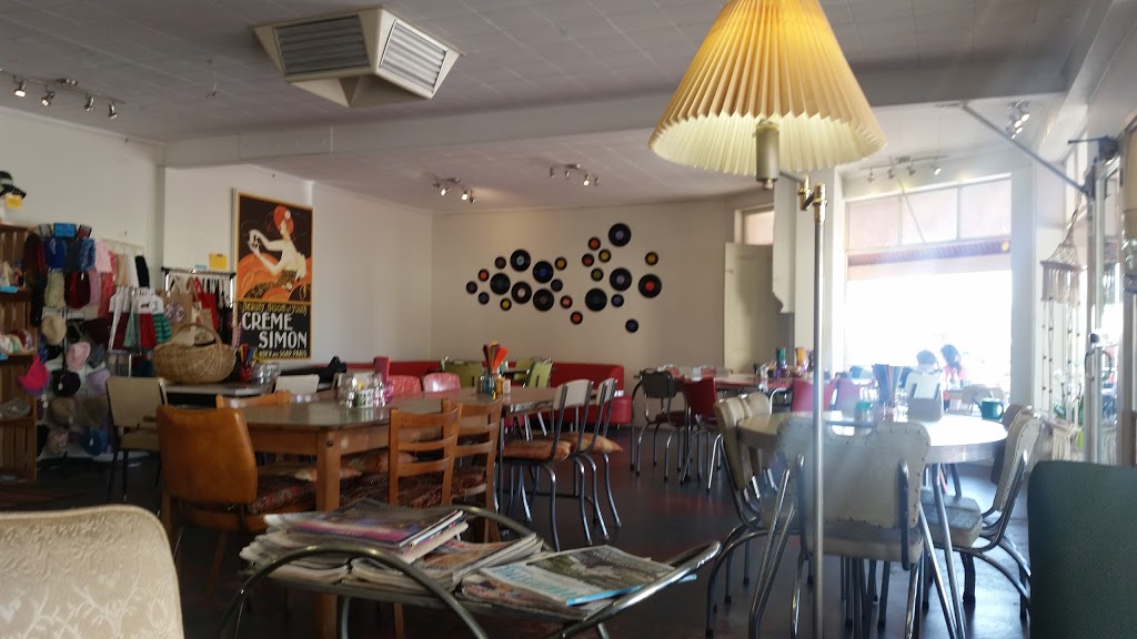 The Retro Vibe | cafe | 33 The Strand, Port Elliot SA 5212, Australia | 0885541958 OR +61 8 8554 1958