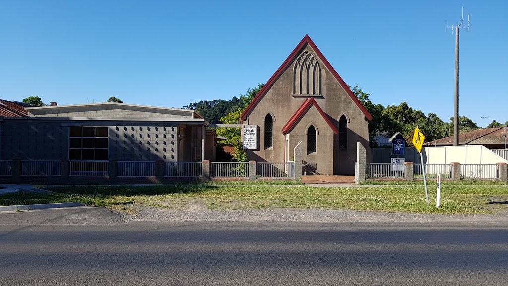 St Andrews Uniting Church | church | 37 Forest St, Woodend VIC 3442, Australia | 0354272761 OR +61 3 5427 2761