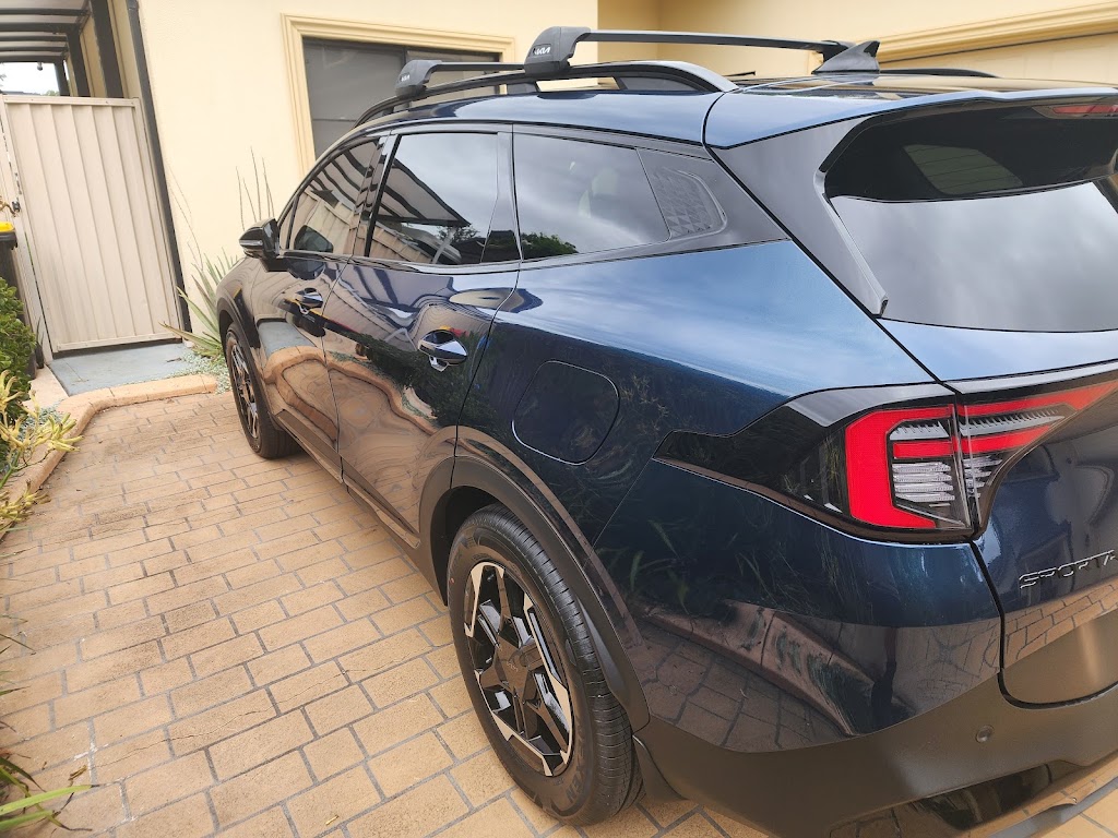 R&R Window Tinting and Ceramic Coating | 34 Colenso Cct, Edmondson Park NSW 2174, Australia | Phone: 0425 272 695