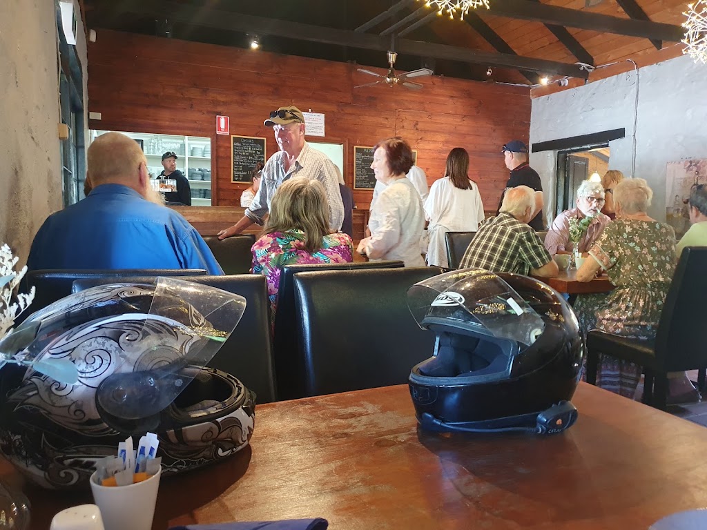 Bucks Bistro | 14 Miller St, Springton SA 5235, Australia | Phone: (08) 8568 2999