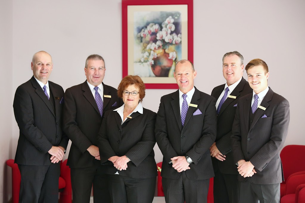 H.Parsons Funeral Directors | funeral home | 278 Princes Hwy, Bulli NSW 2516, Australia | 0242843163 OR +61 2 4284 3163