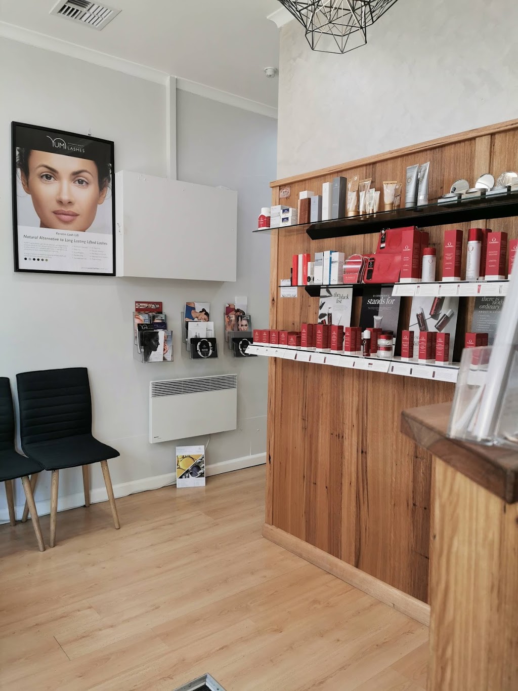 i Beauty Shop | hair care | 28 Brentford Square, Forest Hill VIC 3131, Australia | 0398779888 OR +61 3 9877 9888