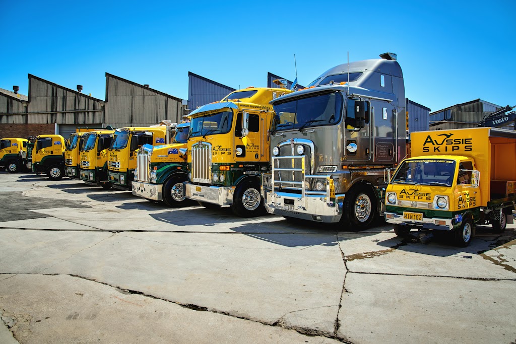Aussie Skips | 14 Bellfrog St, Greenacre NSW 2190, Australia | Phone: 1300 110 011