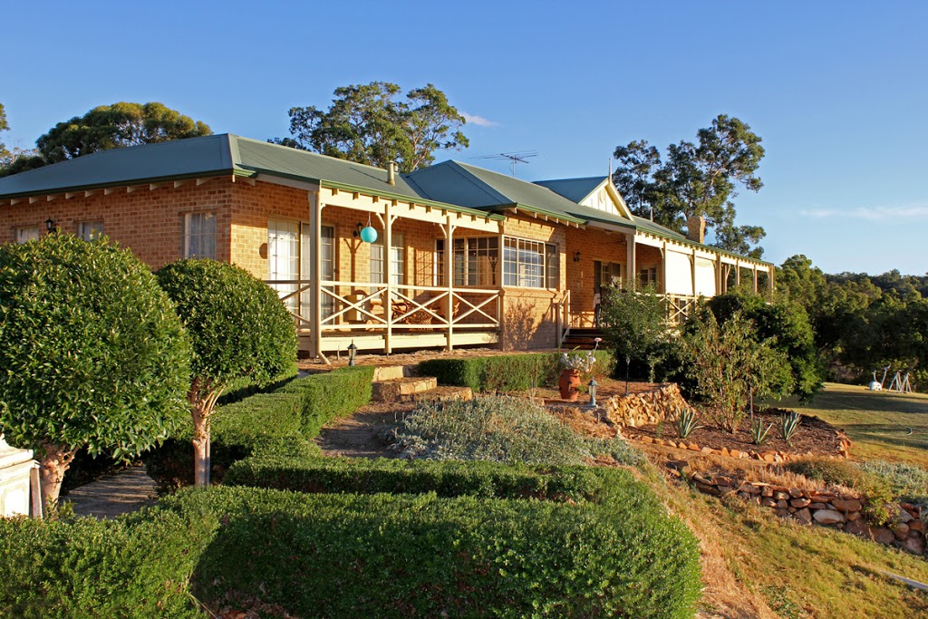 Darling Range Homestay | lodging | 898 Campersic Rd, Brigadoon WA 6069, Australia | 0892961681 OR +61 8 9296 1681