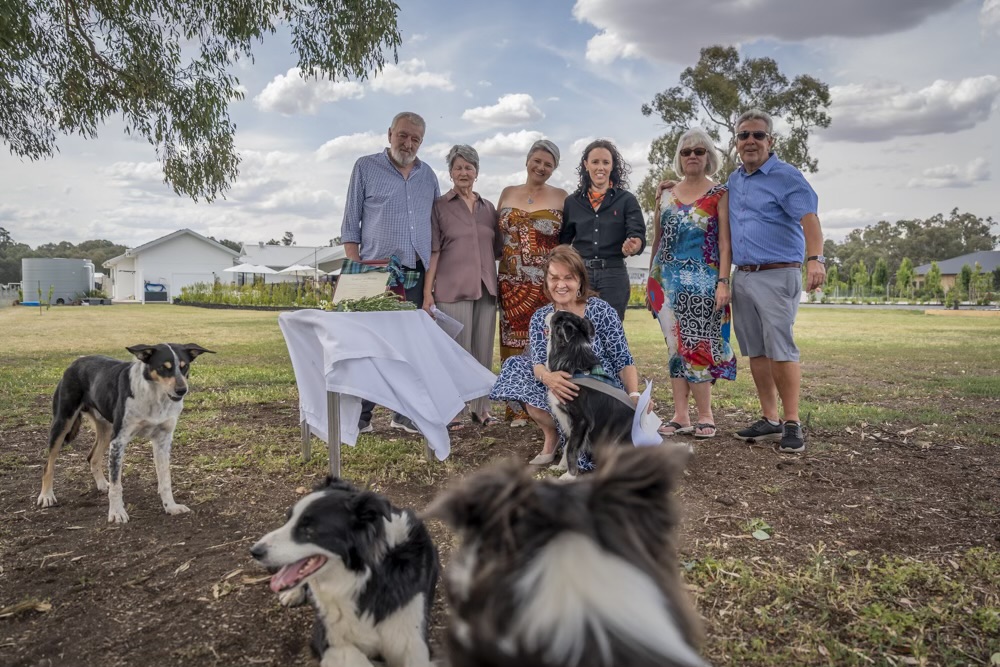 Cheryl Warry Wangaratta Marriage Celebrant | Pindari Rd, Wangaratta South VIC 3678, Australia | Phone: 0477 219 164