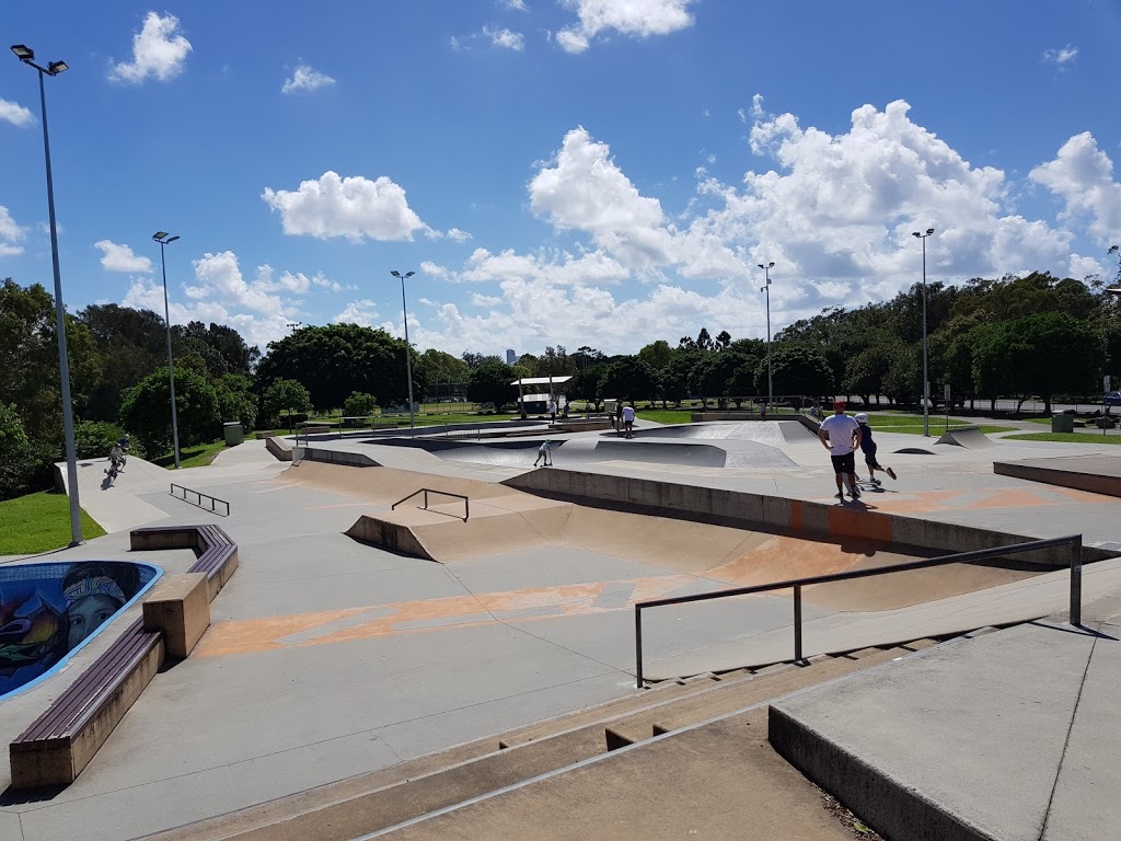 Pizzey Park | Bardon Ave, Miami QLD 4220, Australia