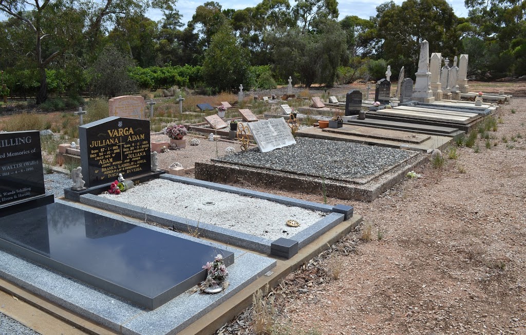 Lutheran pioneer monument and cemetery | cemetery | 66 Paisley Rd, Paisley SA 5357, Australia