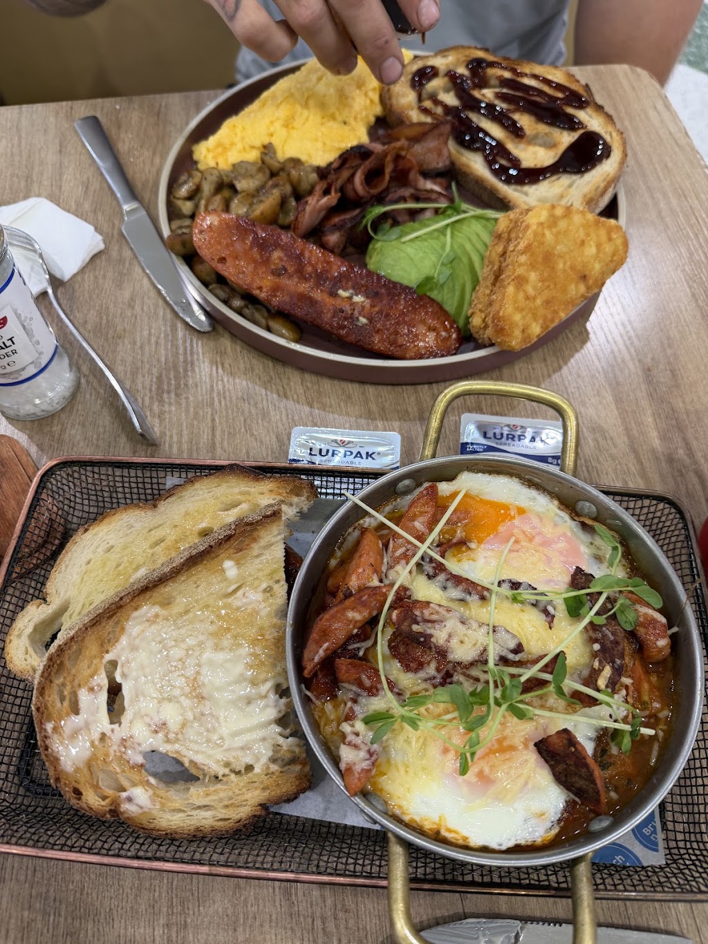 Brunch N Brew westfield Tuggerah | Kiosk K117/50 Wyong Rd, Tuggerah NSW 2259, Australia | Phone: (02) 4303 6962