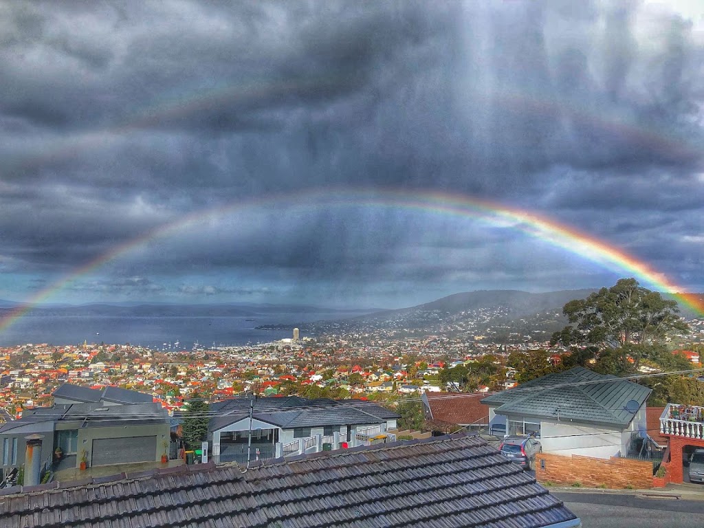 Views of Hobart | 3 Kirby Ct, West Hobart TAS 7000, Australia | Phone: 0413 962 087