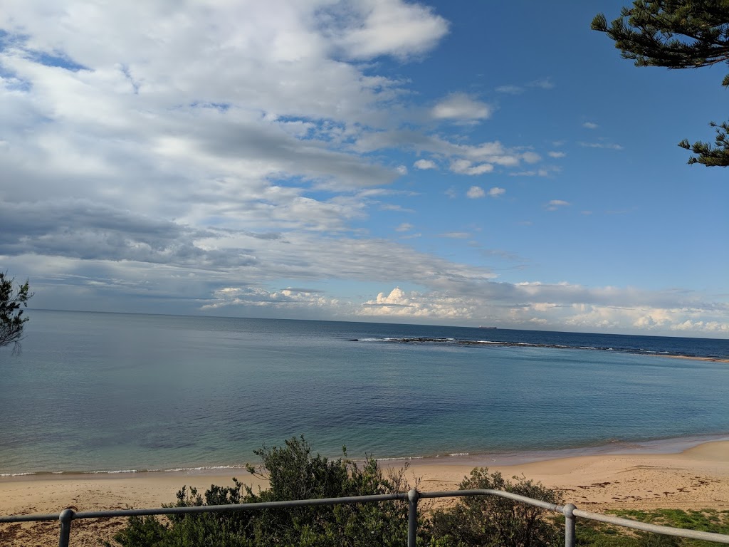 Beachside 109 at Toowoon Bay | 109 Toowoon Bay Rd, The Entrance NSW 2261, Australia | Phone: (02) 4333 1701