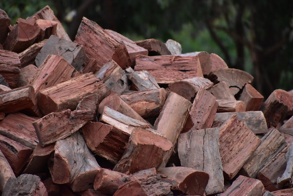 J & S Finch Firewood | general contractor | 40 Inverleigh-Winchelsea Rd, Winchelsea VIC 3241, Australia | 0435374414 OR +61 435 374 414