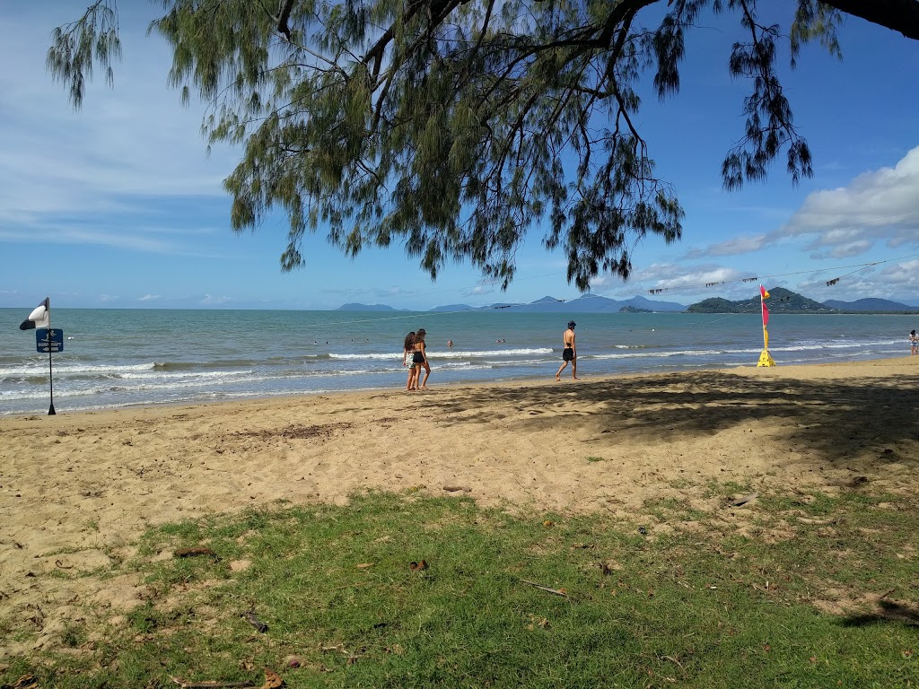 Williams Esplanade Reserve | park | Williams Esplanade, Palm Cove QLD 4879, Australia | 0740443044 OR +61 7 4044 3044