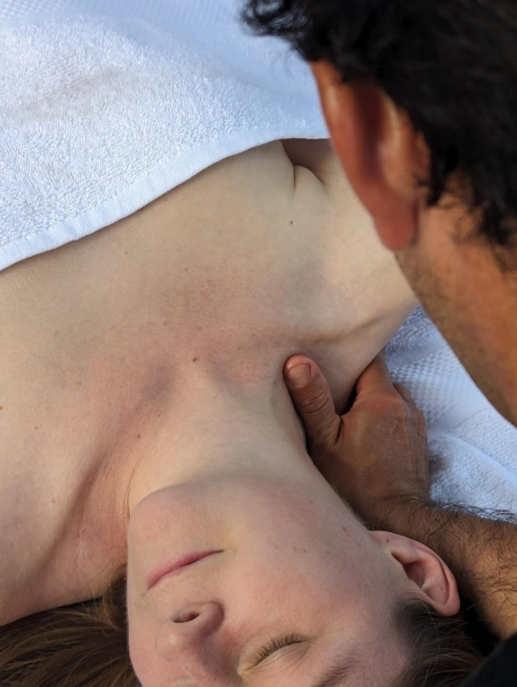 Massage therapy Byron bay Clinic / Mobile | 292 Picadilly Hill Rd, Coopers Shoot NSW 2479, Australia | Phone: 0415 948 009