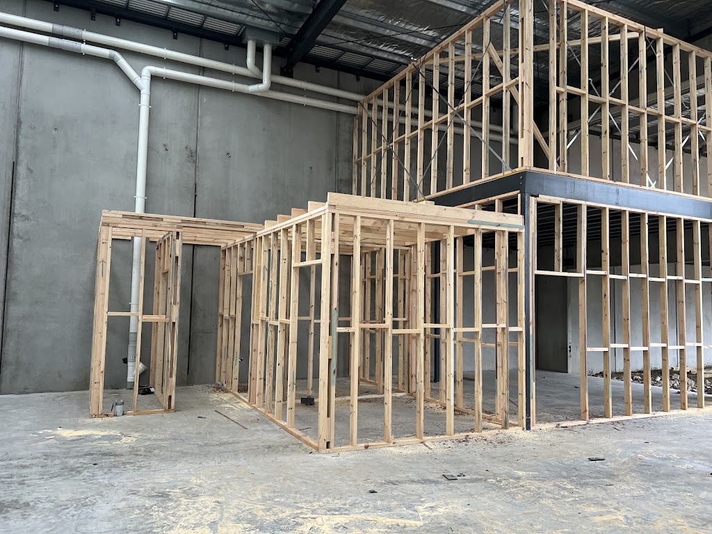 Great pacific construction | 15 Theatre Cct, Clyde North VIC 3978, Australia | Phone: 0470 433 140