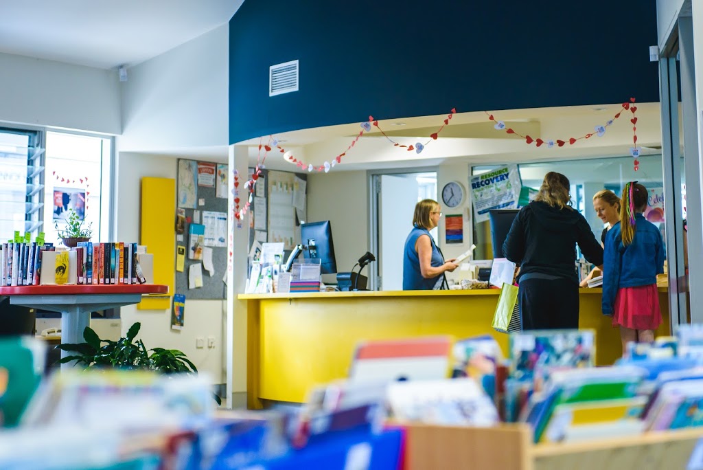 Lennox Head Library | library | Lennox Head Community Centre, Cnr Park Lane & Mackney Lane, Lennox Head NSW 2478, Australia | 0266876398 OR +61 2 6687 6398