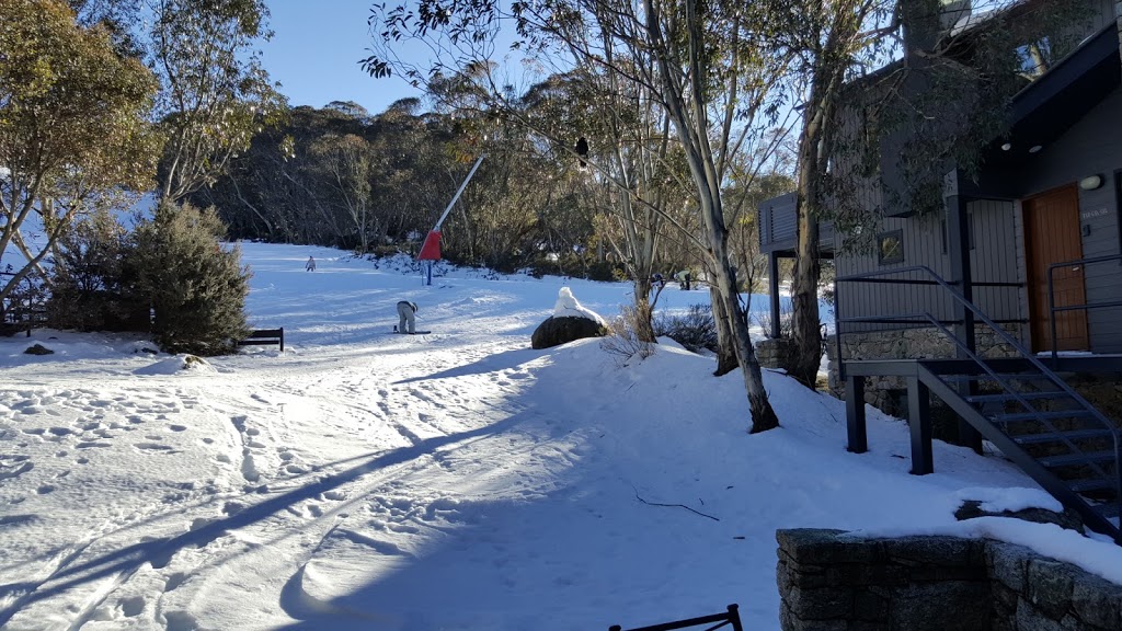 Ski-in Ski-Out Chalets | lodging | 24/9 Crackenback Dr, Thredbo NSW 2625, Australia | 0264577030 OR +61 2 6457 7030