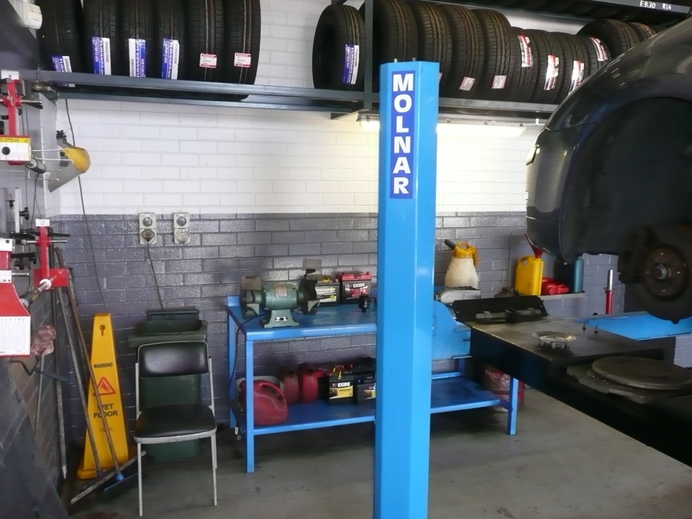 Kmart Tyre & Auto Service Brentwood | car repair | Shell Coles Express Service Station Corner of Moolyeen Road and, Cranford Ave, Brentwood WA 6153, Australia | 0863307418 OR +61 8 6330 7418