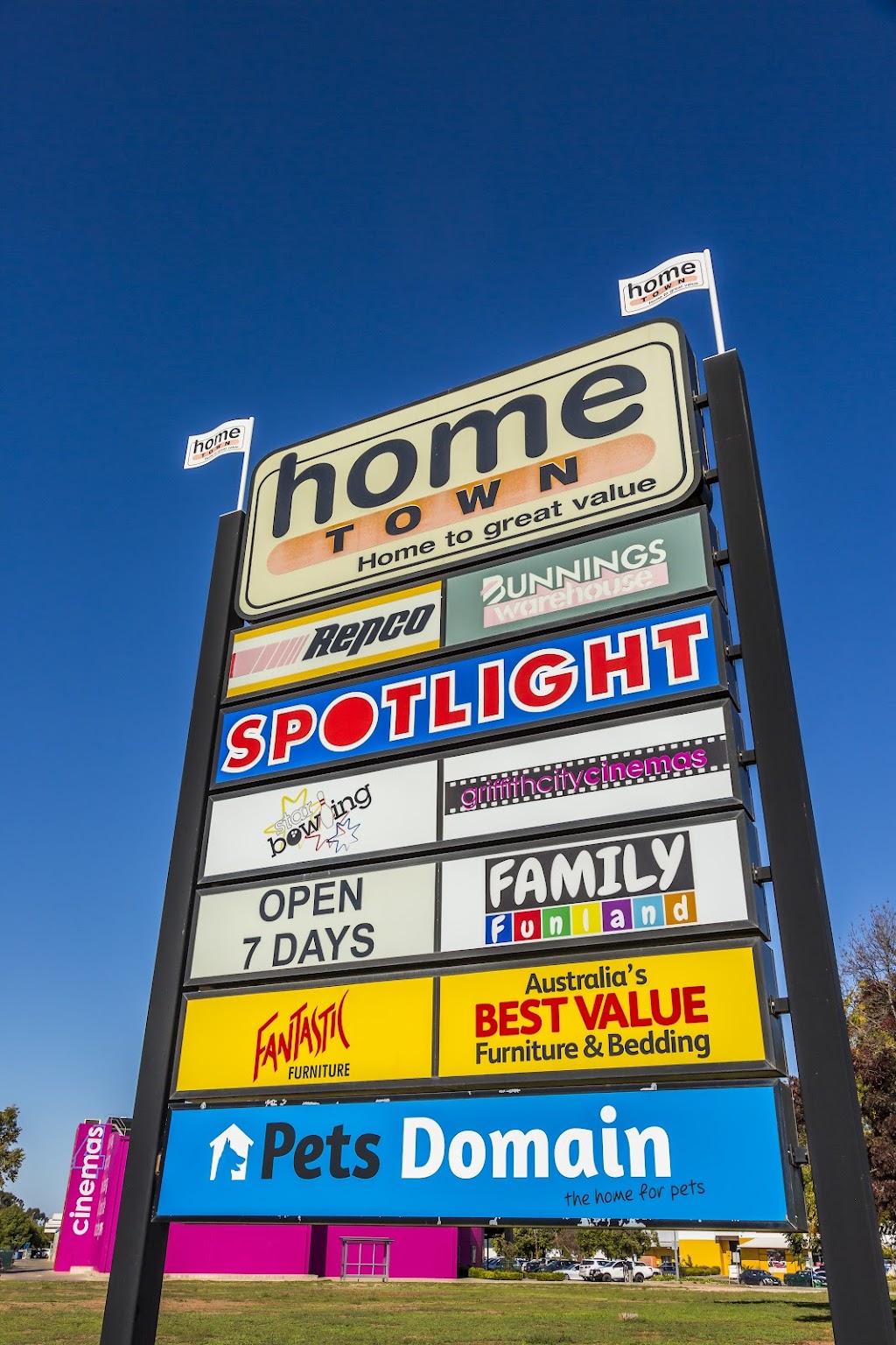 HomeCentre Griffith | Corner Kidman Way &, Watkins Ave, Griffith NSW 2680, Australia | Phone: (02) 6923 8000
