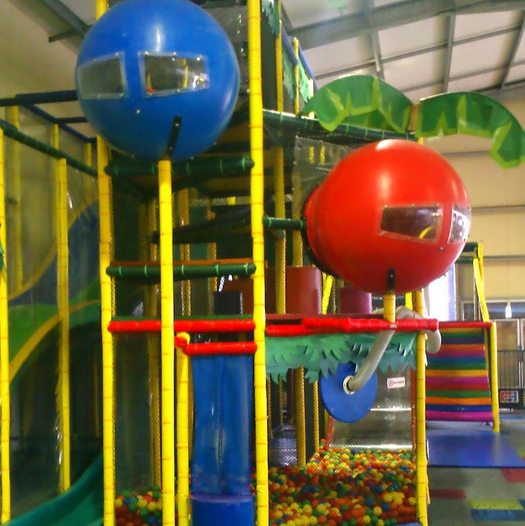 Little Monkeys Playcentre & Cafe | 148 Gympie Rd, Tinana QLD 4650, Australia | Phone: (07) 4121 0971